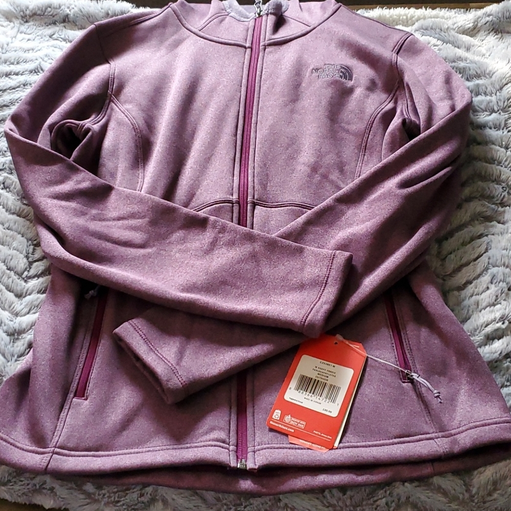 🌸NWT  The NorthFace Jacket